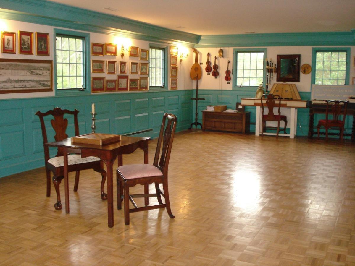 Newport House Bed & Breakfast Williamsburg Bagian luar foto